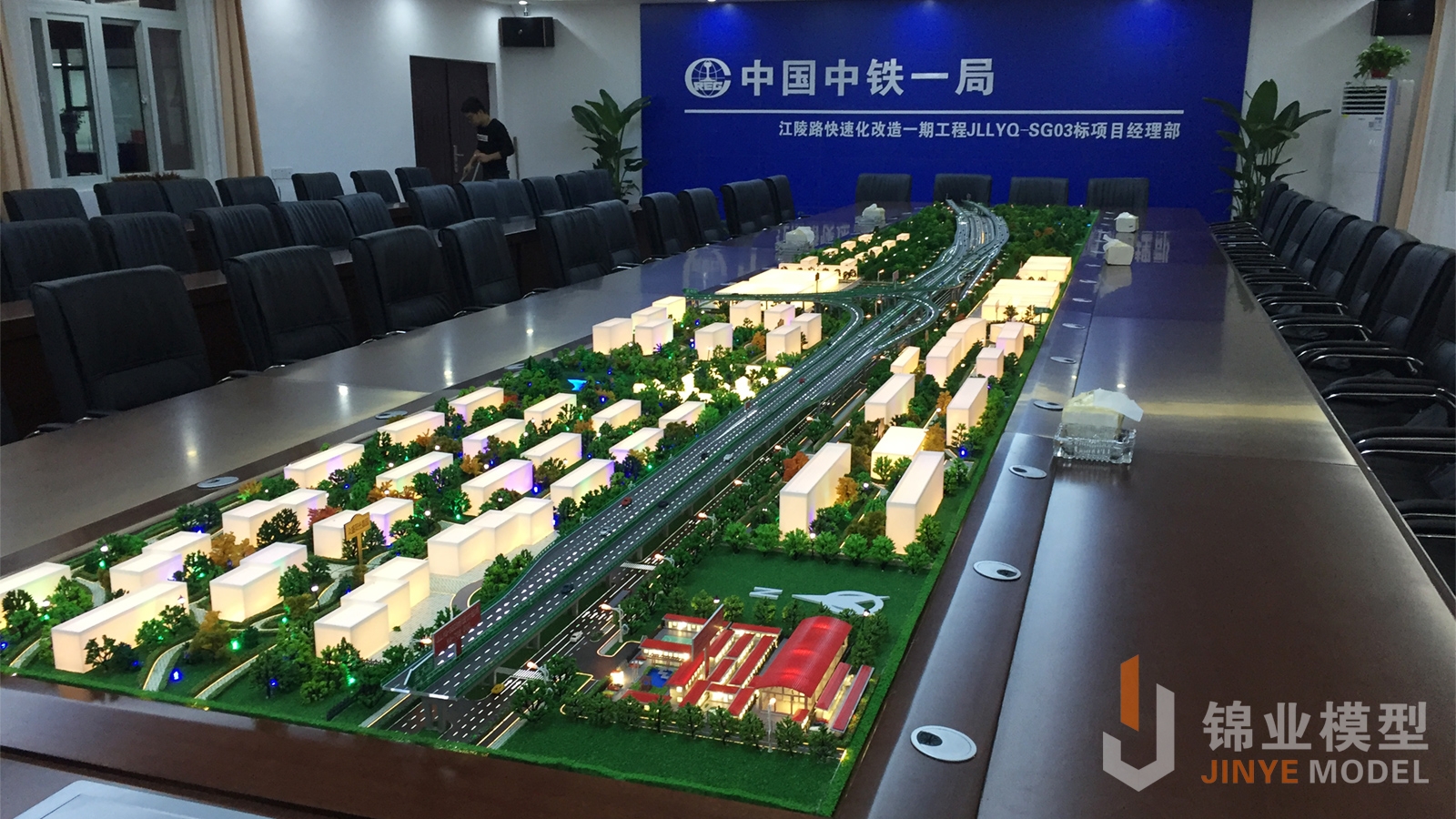 江陵路快速化改造一期工程JLLYQ-SG03标段沙盘模型实拍图片